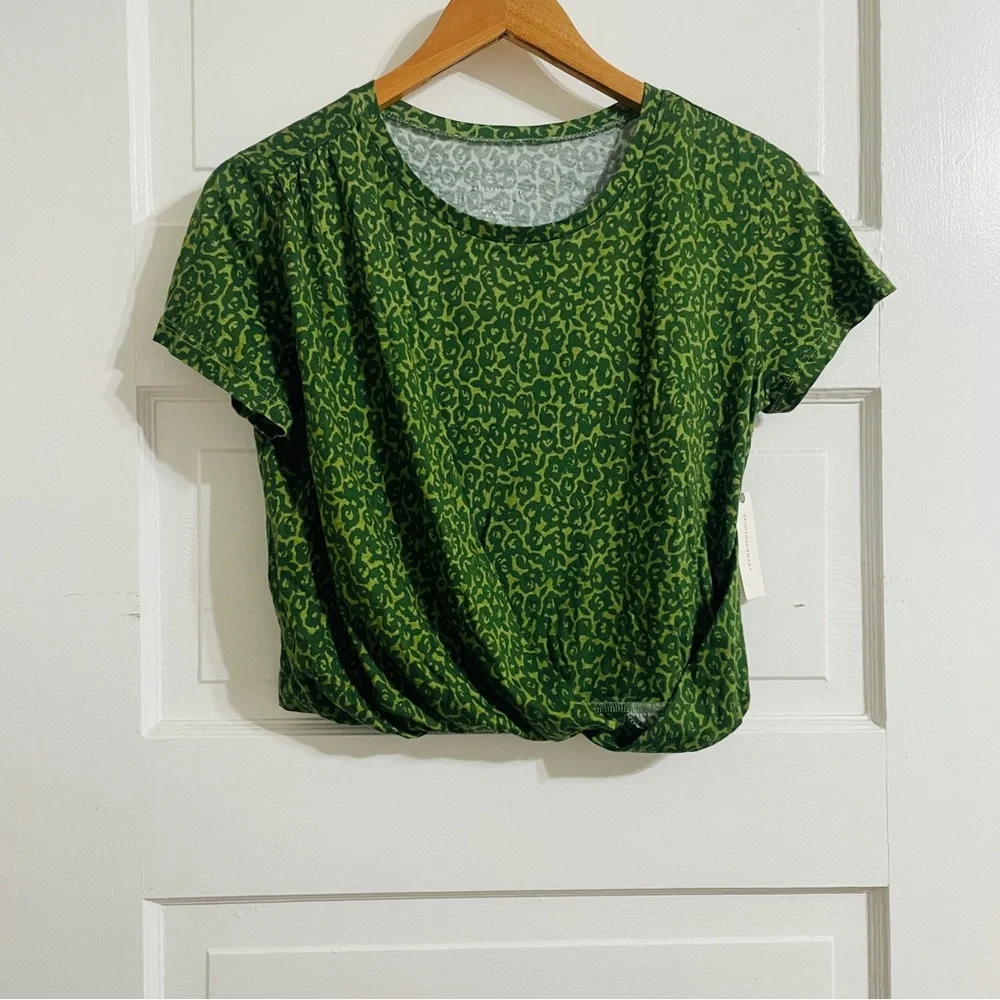 NWT Anthropologie Draped Tee Cheetah Animal Print Green Small - Picture 5 of 8